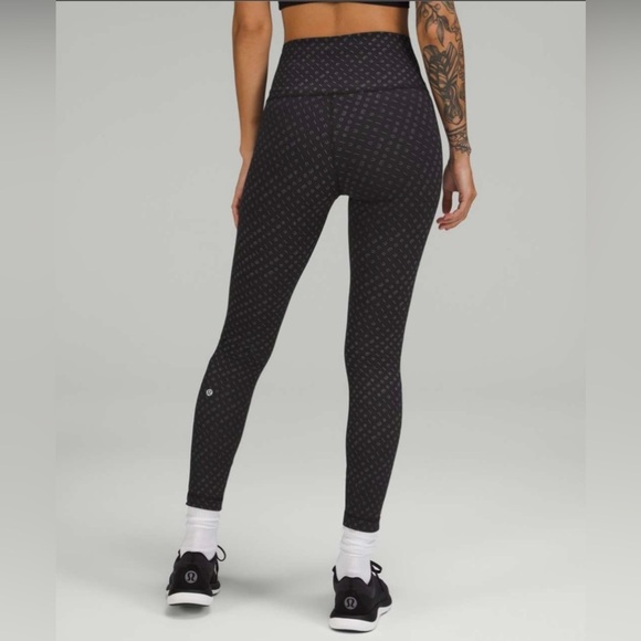 Lululemon Wunder Train High-Rise Tight 25" in Mirrorify Black Multi - Picture 5 of 6